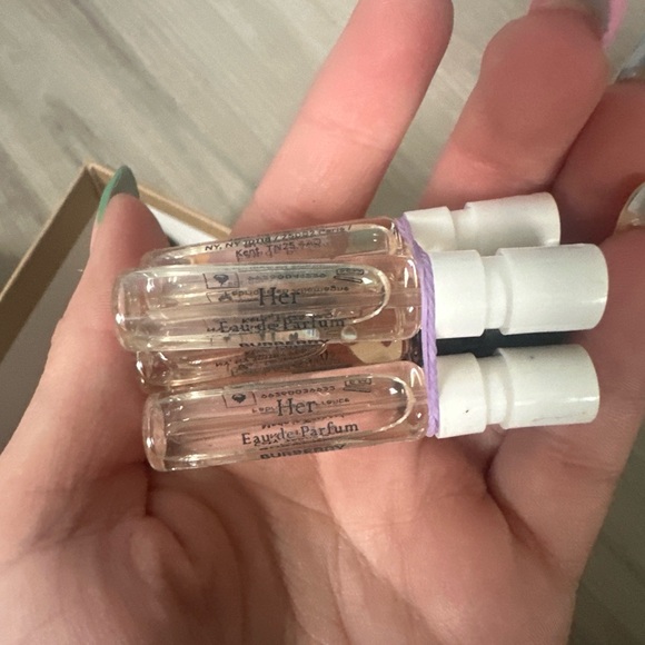 Assorted Mini Perfume & Rollerball Lot - Clear, Gold, Black, Pink - Picture 2 of 6